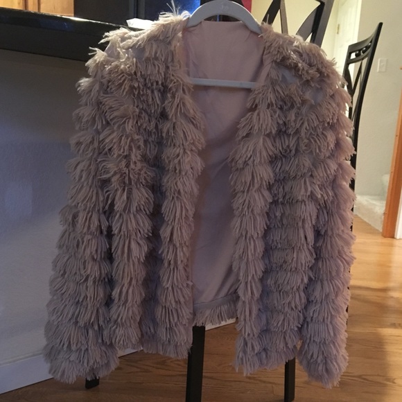 ❄️HP❄️Open Front Faux Fur Coat - Picture 11 of 16